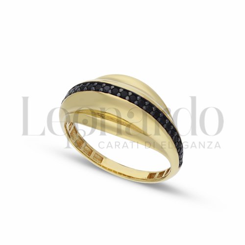 Anello a Fascia da Donna, con fila di Zirconi Neri, realizzato in Elettroformatura, finitura lucida in Oro Giallo