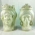 Coppia-Teste-di-Moro-Moresca-h.20-Corona-Bianco-CM27CB-150×150-1.webp
